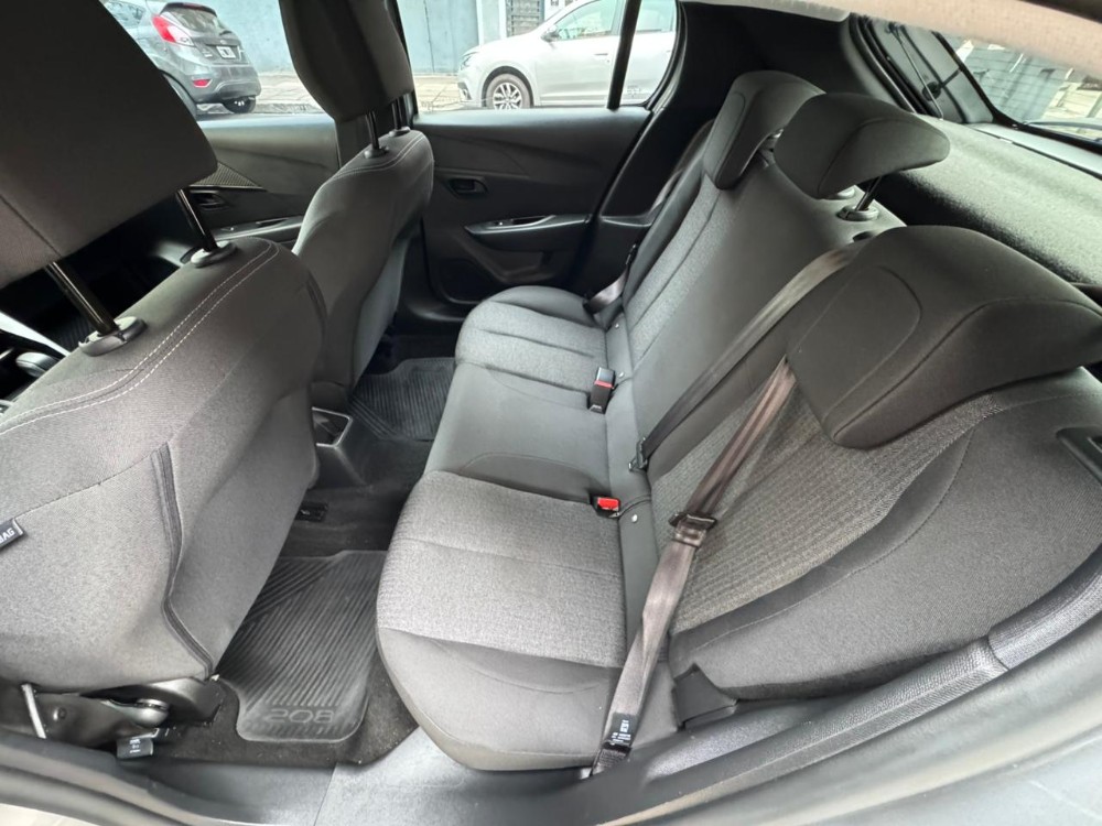 Peugeot 208 Active 1.6 pack típtronic — foto 3